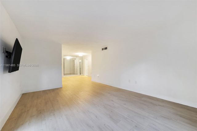 1205 Mariposa Ave 326, Coral Gables, FL 33146