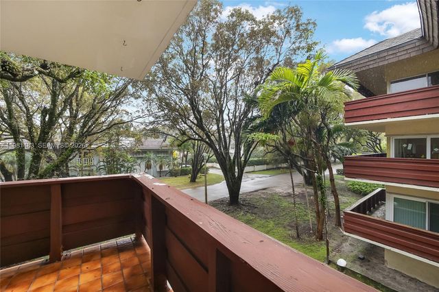 1205 Mariposa Ave 326, Coral Gables, FL 33146