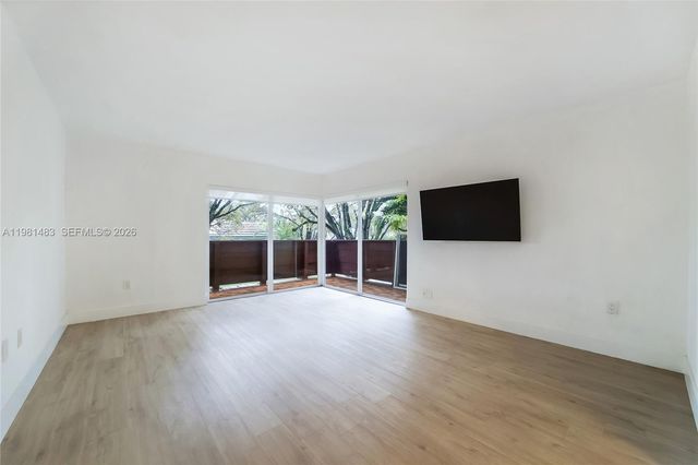 1205 Mariposa Ave 326, Coral Gables, FL 33146