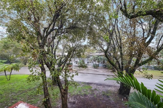 1205 Mariposa Ave 326, Coral Gables, FL 33146