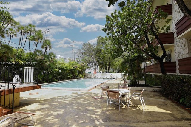 1205 Mariposa Ave 326, Coral Gables, FL 33146