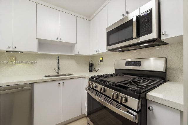 1205 Mariposa Ave 326, Coral Gables, FL 33146