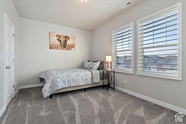 1538 W OAKBROOK DR, South Jordan, UT 84095