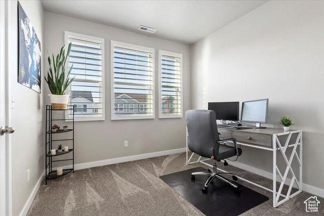 1538 W OAKBROOK DR, South Jordan, UT 84095