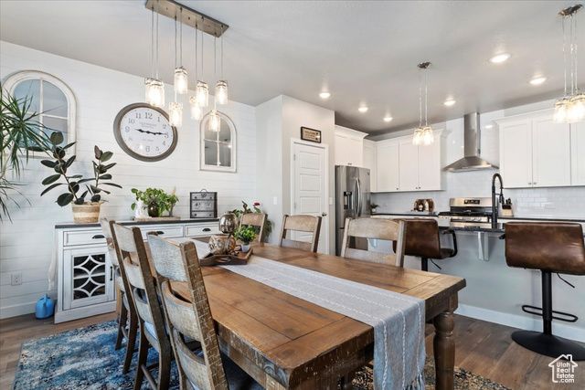 1538 W OAKBROOK DR, South Jordan, UT 84095