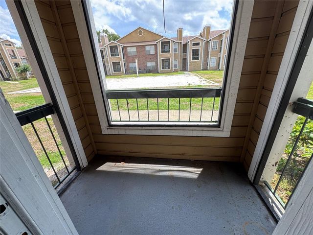 5540 DEVONBRIAR WAY H104, Orlando, FL 32822