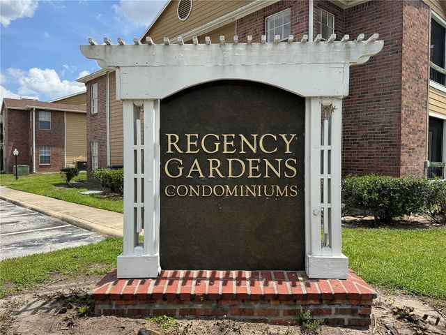 5540 DEVONBRIAR WAY H104, Orlando, FL 32822