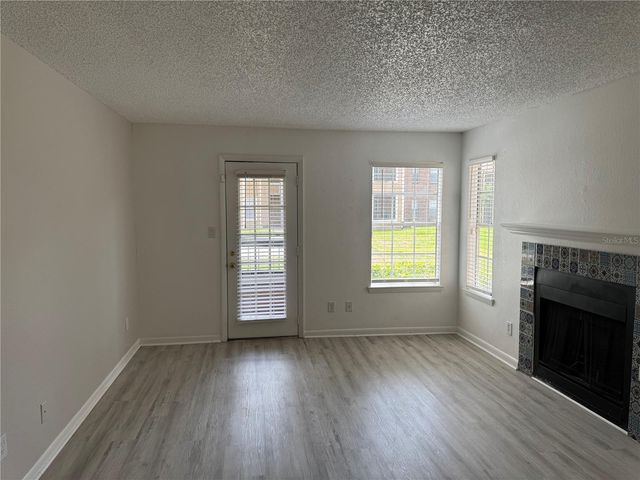 5540 DEVONBRIAR WAY H104, Orlando, FL 32822