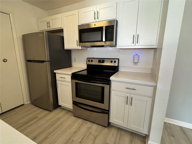 5540 DEVONBRIAR WAY H104, Orlando, FL 32822