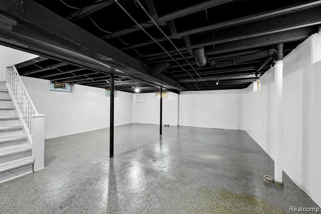 18884 Lathers Street, Livonia, MI 48152