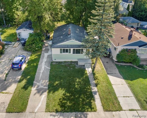 18884 Lathers Street, Livonia, MI 48152