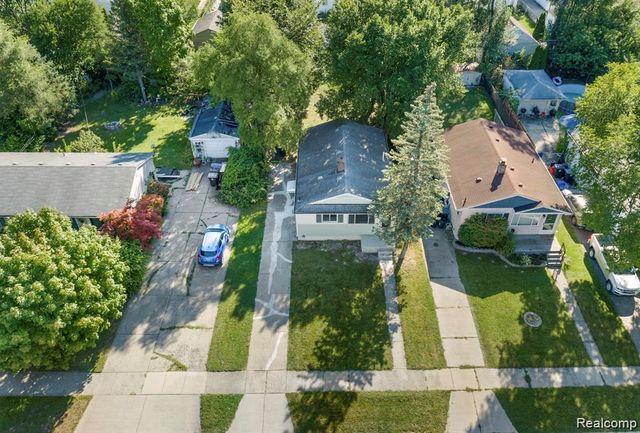 18884 Lathers Street, Livonia, MI 48152