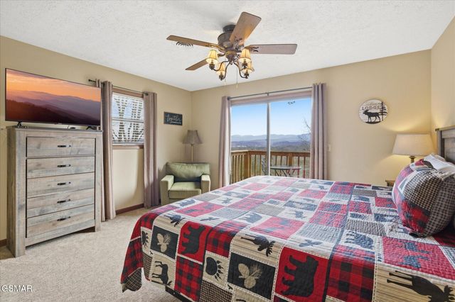 801 Lloyd Huskey Road, Pigeon Forge, TN 37863