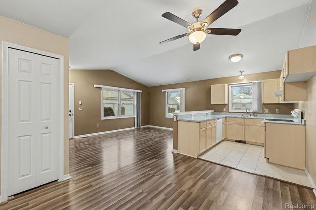 41916 King Edward Court, Clinton Charter Township, MI 48038