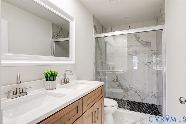 1220 Maryville Ave, Hopewell, VA 23860