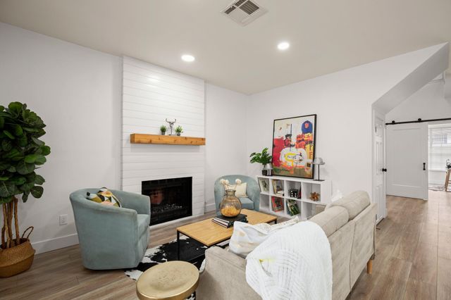 3408 Kissman DR, Austin, TX 78728