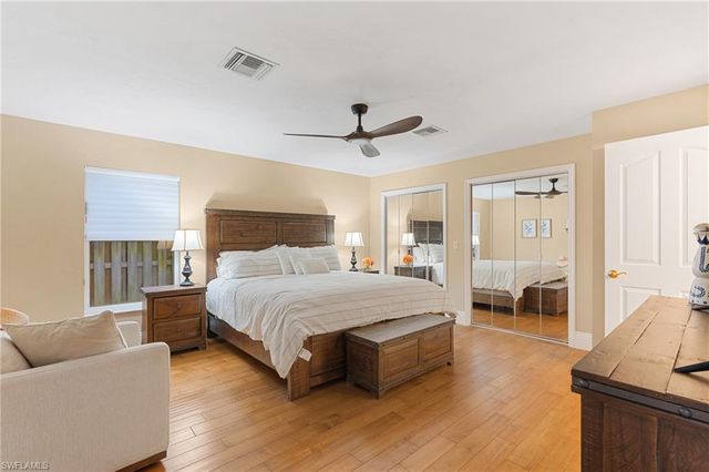 523 103rd AVE N, Naples, FL 34108