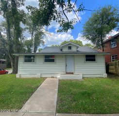 2897 POST Street, Jacksonville, FL 32205