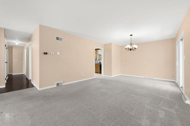20589 N Horatio Boulevard, Prairie View, IL 60069