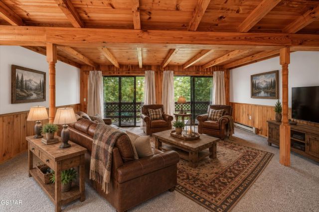 680 Old Furnace Road, Tellico Plains, TN 37385