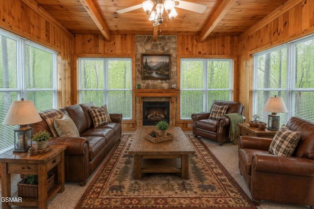 680 Old Furnace Road, Tellico Plains, TN 37385