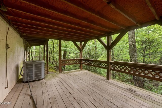 680 Old Furnace Road, Tellico Plains, TN 37385