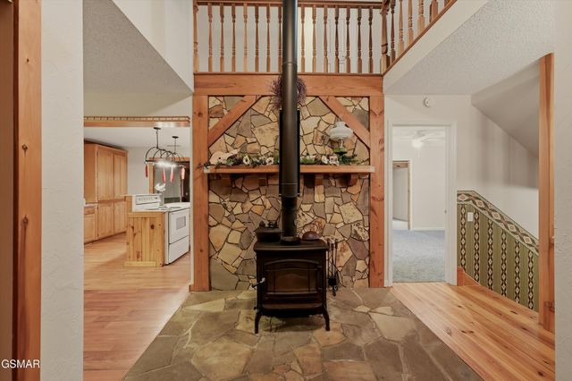 680 Old Furnace Road, Tellico Plains, TN 37385