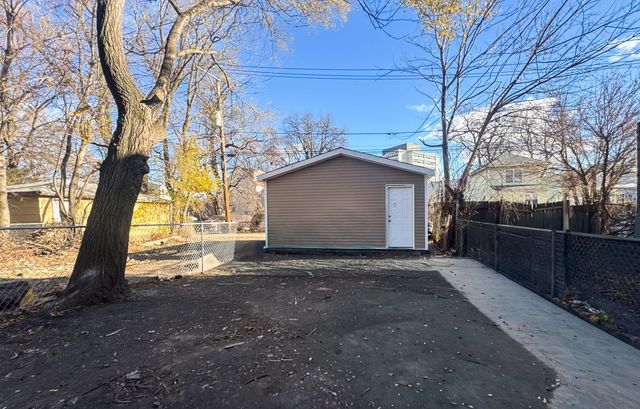 6137 S Morgan Street, Chicago, IL 60621