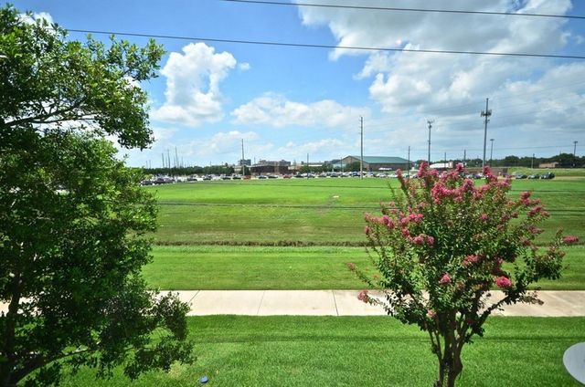 2910 Grants Lake Boulevard 601, Sugar Land, TX 77479