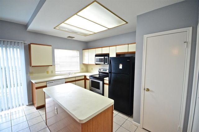 2910 Grants Lake Boulevard 601, Sugar Land, TX 77479