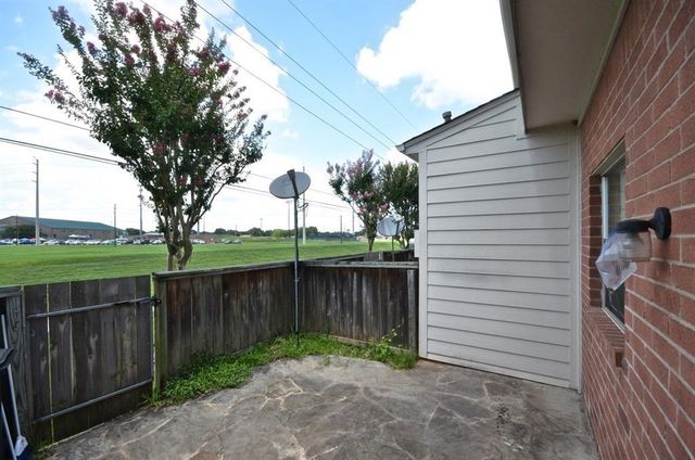 2910 Grants Lake Boulevard 601, Sugar Land, TX 77479