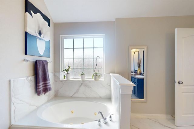 6222 Skyline Drive 17, Houston, TX 77057