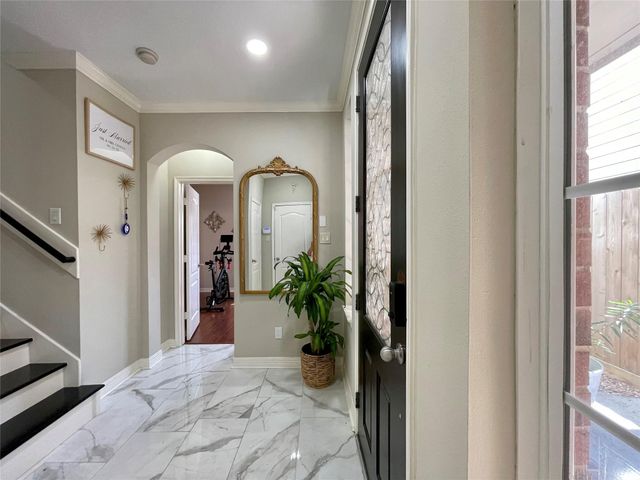 6222 Skyline Drive 17, Houston, TX 77057