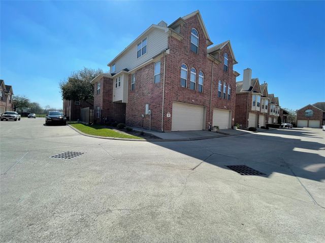 6222 Skyline Drive 17, Houston, TX 77057