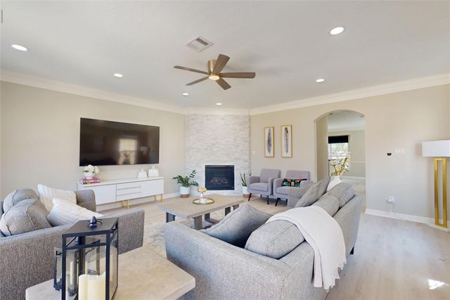 6222 Skyline Drive 17, Houston, TX 77057