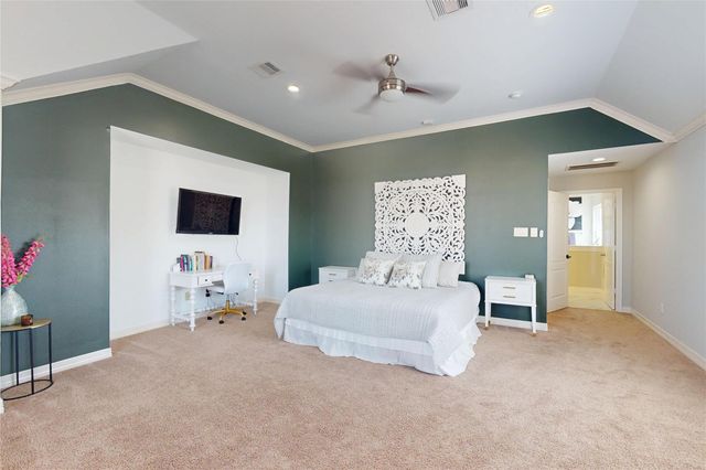 6222 Skyline Drive 17, Houston, TX 77057