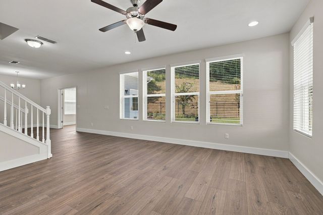 2160 Hickory Brook Dr, Hermitage, TN 37076