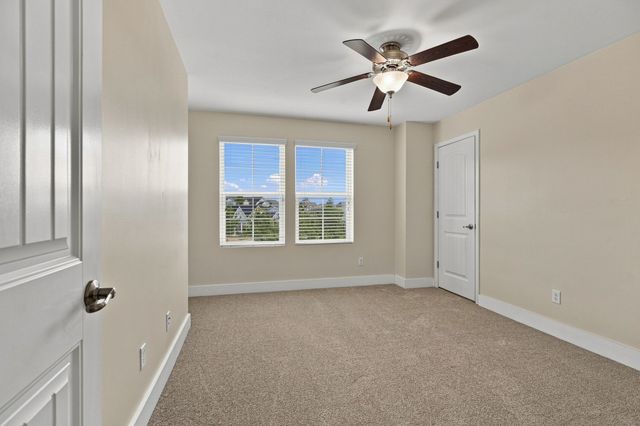 2160 Hickory Brook Dr, Hermitage, TN 37076