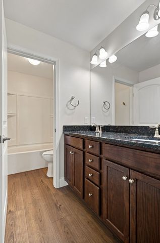 2160 Hickory Brook Dr, Hermitage, TN 37076
