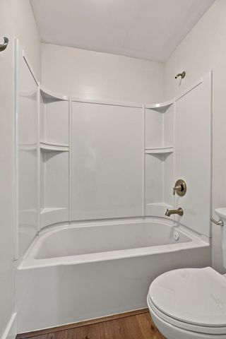 2160 Hickory Brook Dr, Hermitage, TN 37076