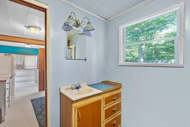 110 E Weston St, Other, WA 99335