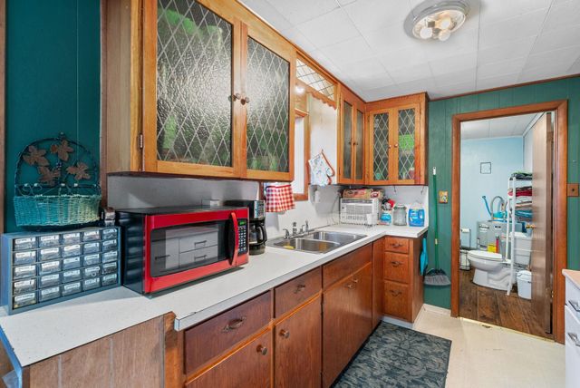 110 E Weston St, Other, WA 99335