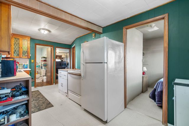 110 E Weston St, Other, WA 99335