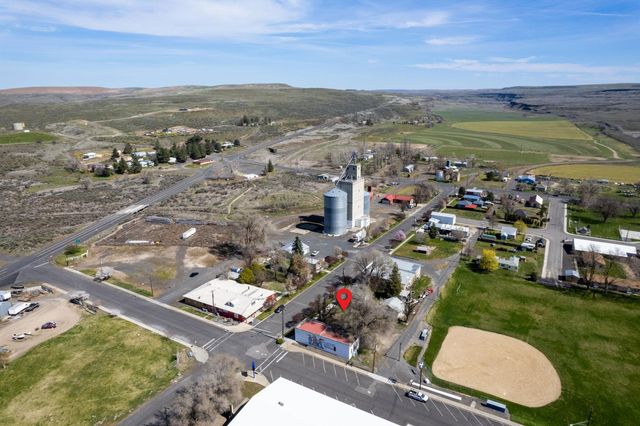 110 E Weston St, Other, WA 99335