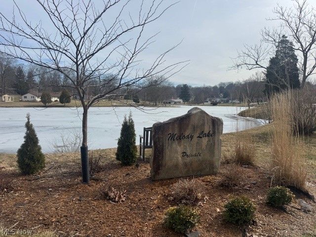 1050 Lake View Drive, Zanesville, OH 43701