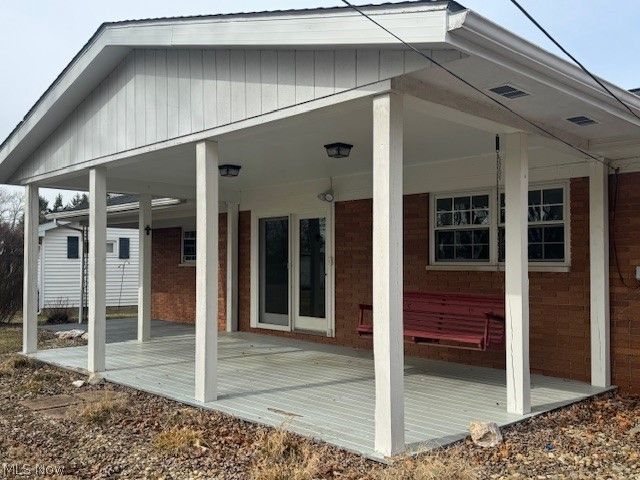 1050 Lake View Drive, Zanesville, OH 43701