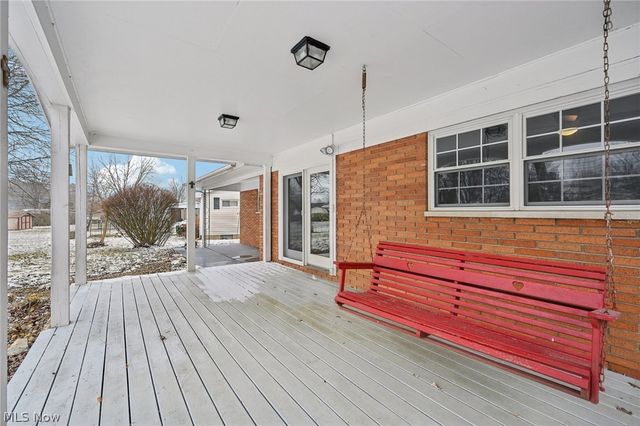 1050 Lake View Drive, Zanesville, OH 43701