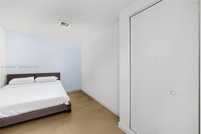 1300 S Miami Ave 3303, Miami, FL 33130