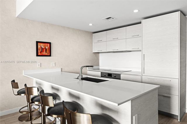 1300 S Miami Ave 3303, Miami, FL 33130