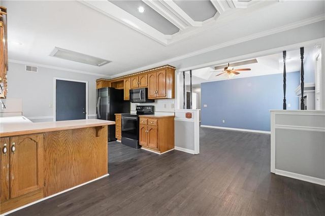 113 E Sierra Drive, Raymore, MO 64083